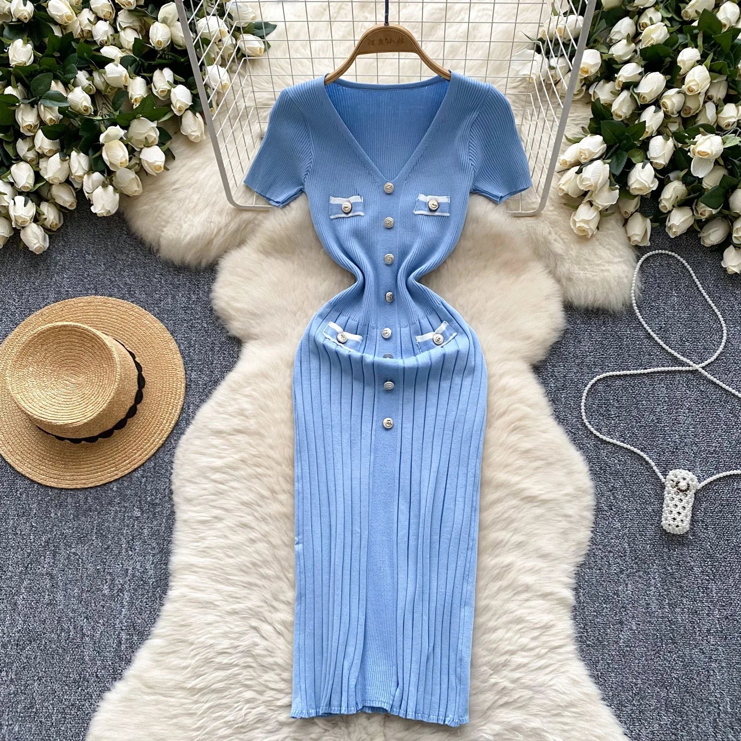 Elegant Women’s Bodycon Knit Dress – V-Neck, Short Sleeve, Slim Fit