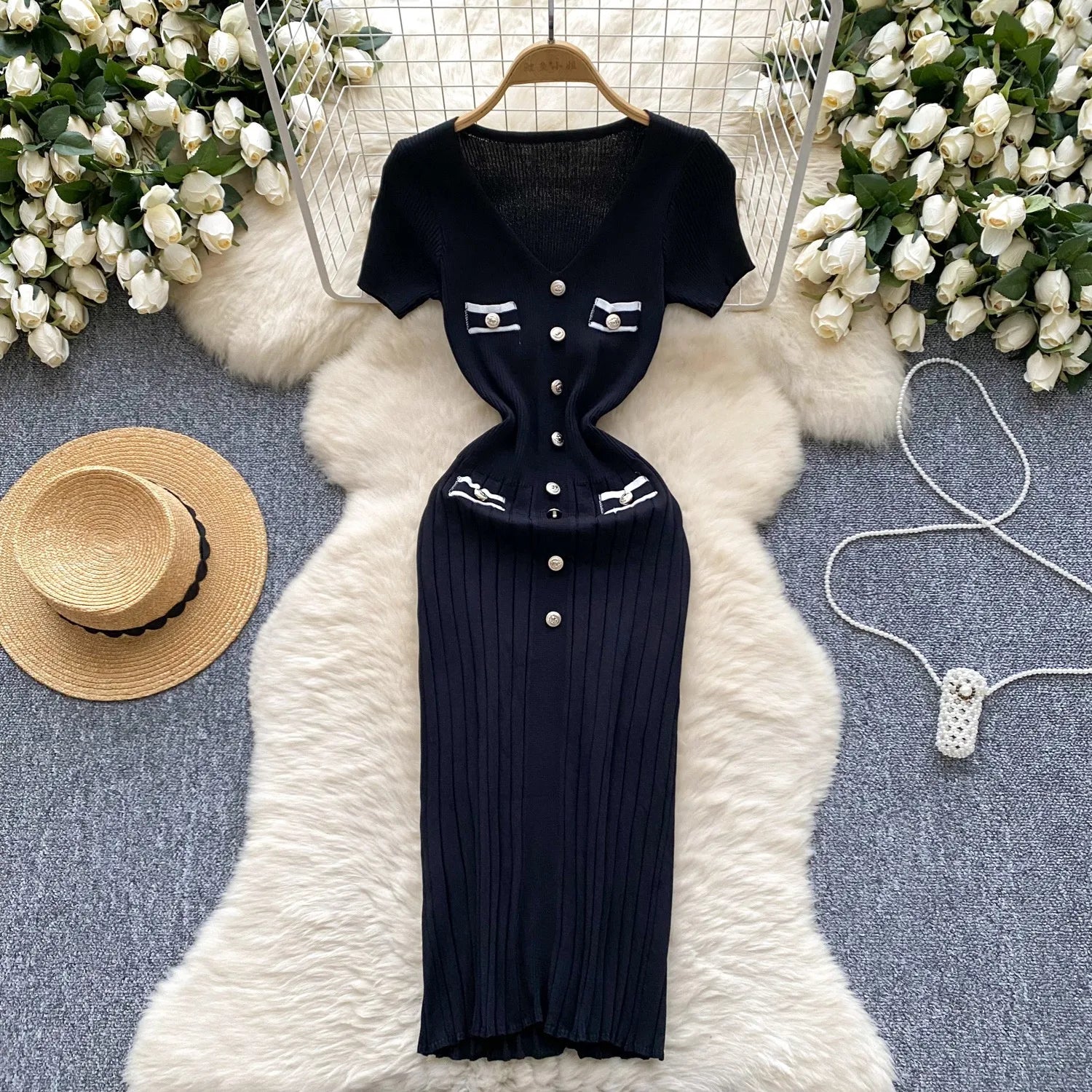 Elegant Women’s Bodycon Knit Dress – V-Neck, Short Sleeve, Slim Fit