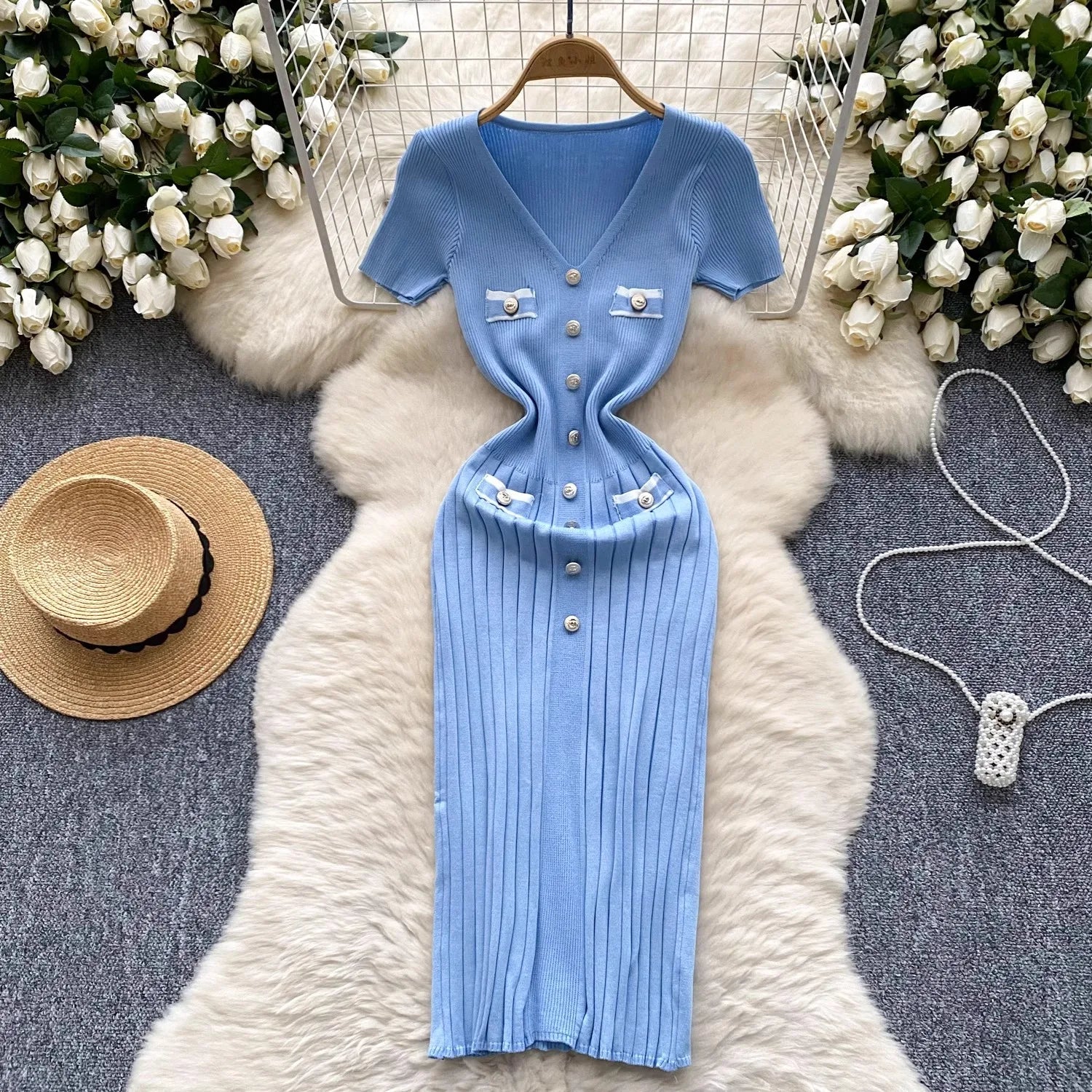 V-Neck Knit Maxi Dress – Elegant Slim Fit Button Dress